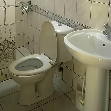 Kleopatra Carina Hotel 2*