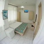 Kleopatra Carina Hotel 2*