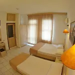 Hotel Kleopatra Carina