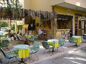 Kleopatra Carina 2* Alanya